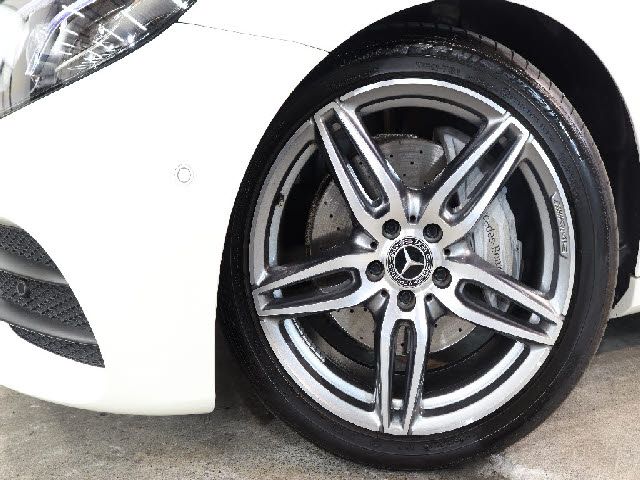 MERCEDES BENZ E CLAS 2017 Image 31