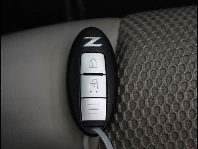 NISSAN FAIRLADY Z ROADSTAR 2012 Image 31