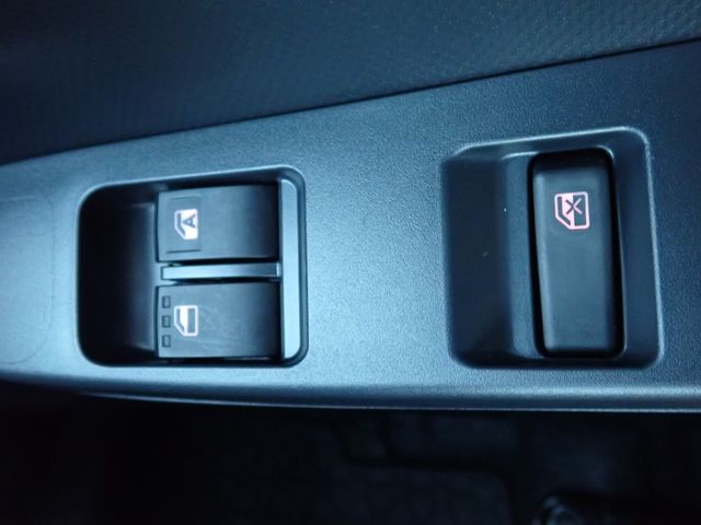 DAIHATSU MIRA E:S 2023 Image 31