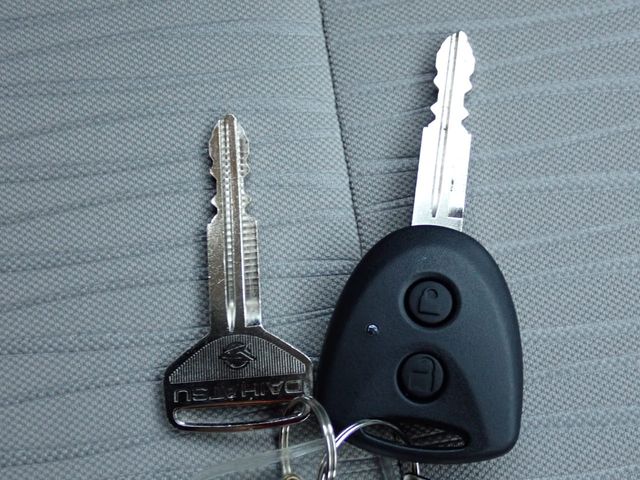 DAIHATSU MIRA E:S 2023 Image 31