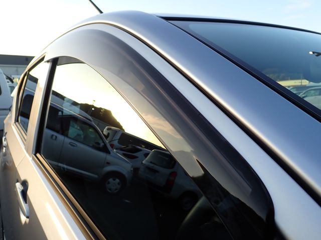 DAIHATSU MIRA E:S 2023 Image 31