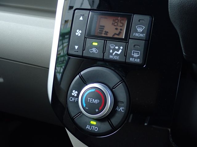 DAIHATSU TANTO 2018 Image 31