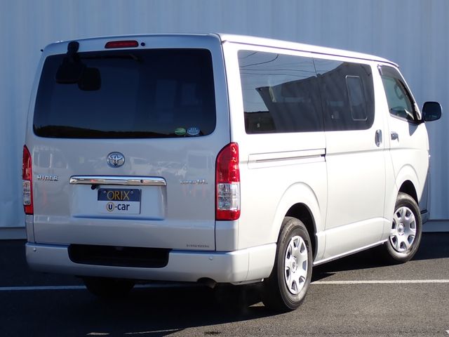 TOYOTA HIACE VAN 2WD 2020 Image 31