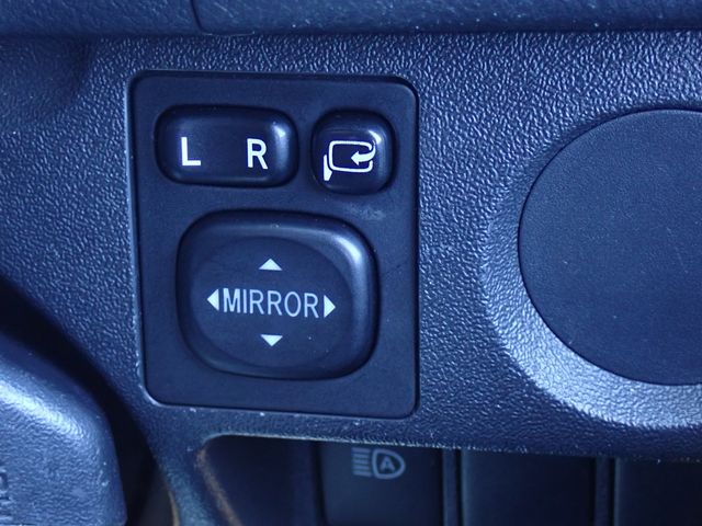 TOYOTA HIACE VAN 2WD 2020 Image 31