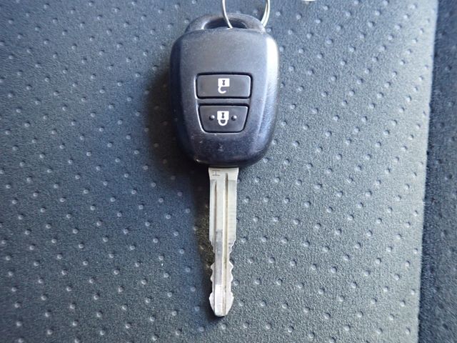 TOYOTA HIACE VAN 2WD 2020 Image 31