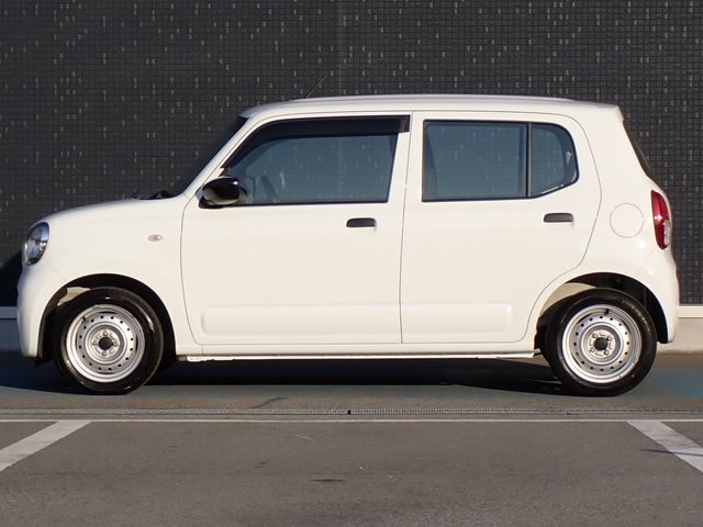 SUZUKI ALTO 2023 Image 31