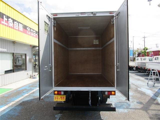 MAZDA BONGO TRUCK 1.15T 2W 2016 Image 31