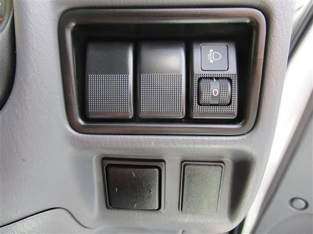 MAZDA BONGO TRUCK 1.15T 2W 2016 Image 31