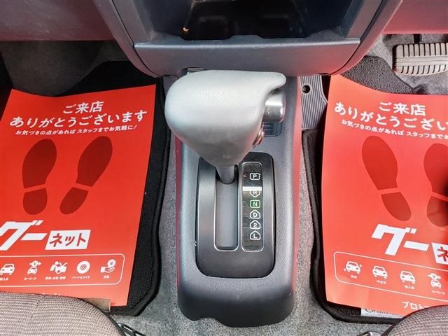 MITSUBISHI PAJERO MINI 2009 Image 31