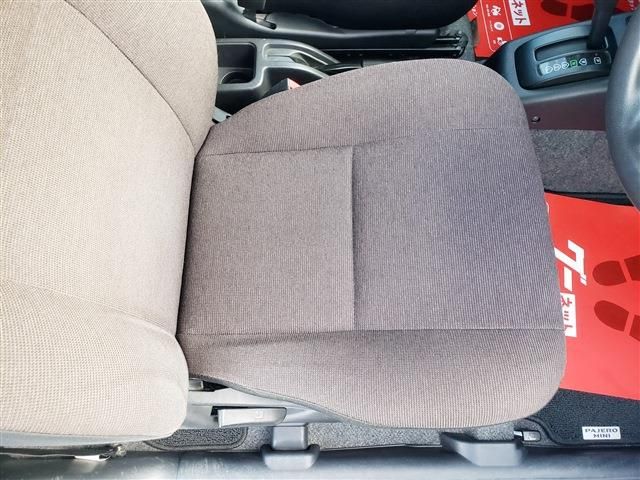 MITSUBISHI PAJERO MINI 2009 Image 31