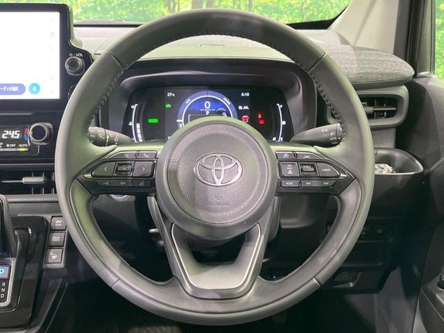TOYOTA SIENTA HYBRID 2024 Image 31