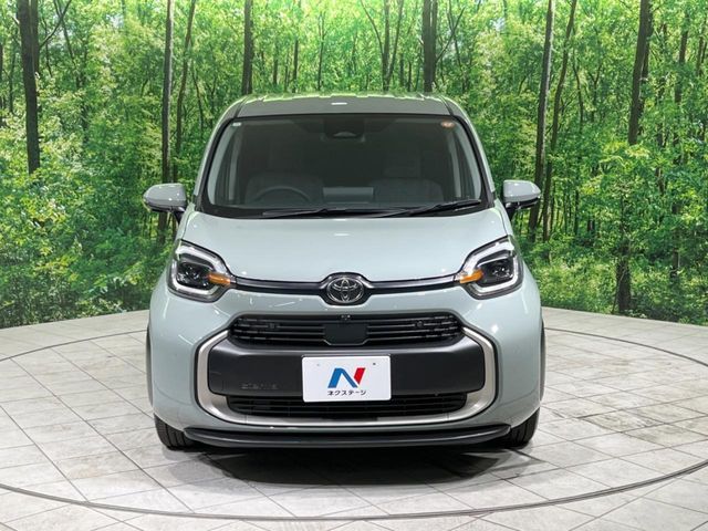 TOYOTA SIENTA HYBRID 2024 Image 31