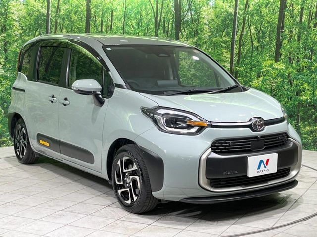 TOYOTA SIENTA HYBRID 2024 Image 31