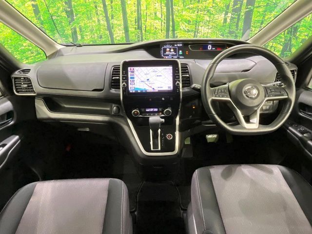 NISSAN SERENA  S-HYBRID 4WD 2017 Image 31