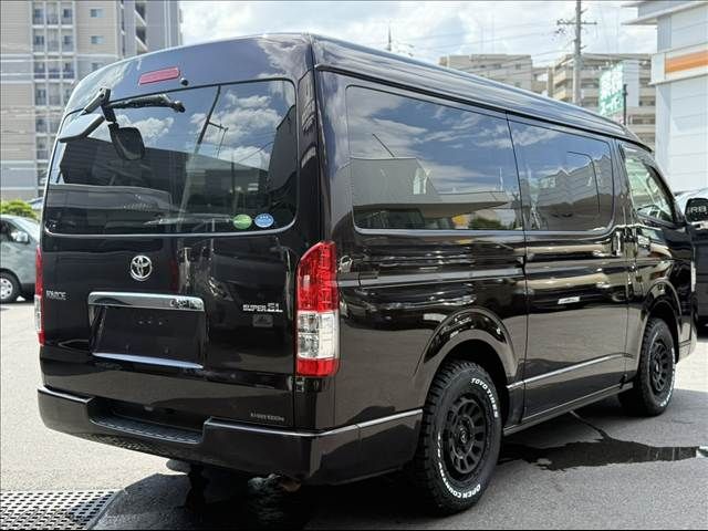 TOYOTA HIACE VAN 4WD 2019 Image 31