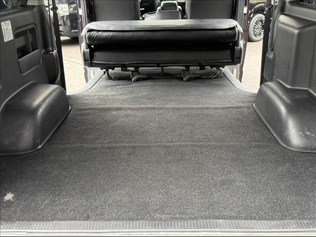 TOYOTA HIACE VAN 4WD 2019 Image 31