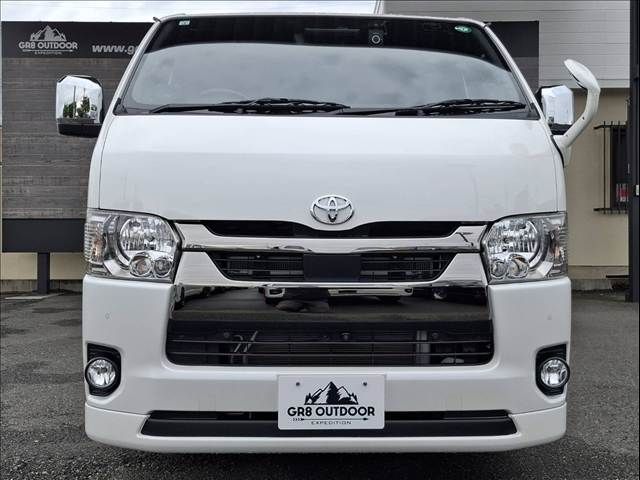 TOYOTA HIACE VAN 2WD 2022 Image 31