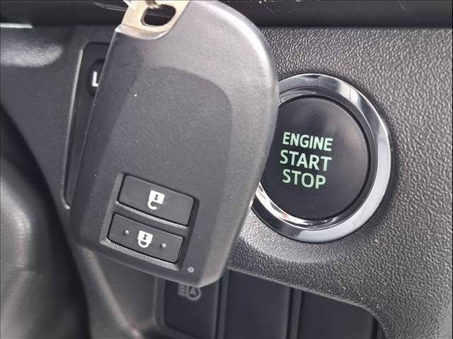 TOYOTA HIACE VAN 2WD 2022 Image 31