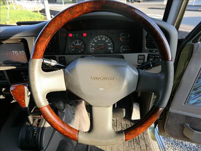 TOYOTA LANDCRUISER PRADO 1995 Image 31