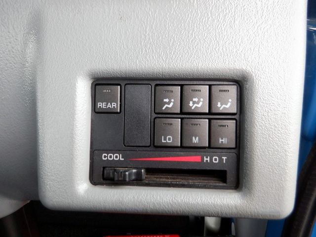 MITSUBISHI CANTER 2016 Image 31