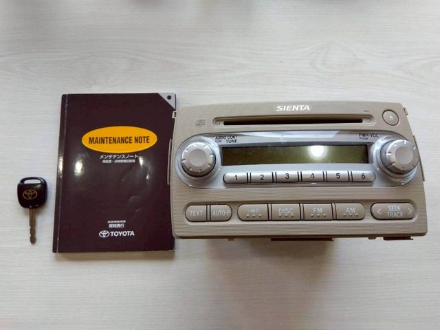 TOYOTA SIENTA 2009 Image 31