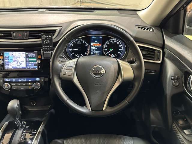 NISSAN X-TRAIL 2WD 2014 Image 31