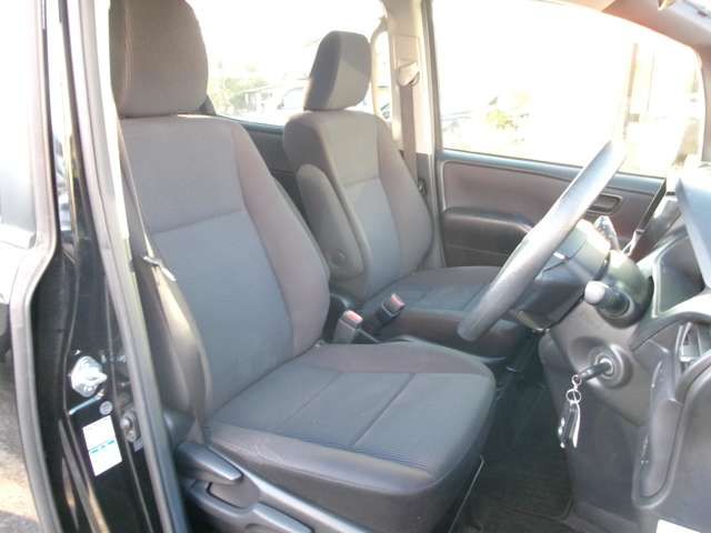 TOYOTA VOXY 4WD 2015 Image 31