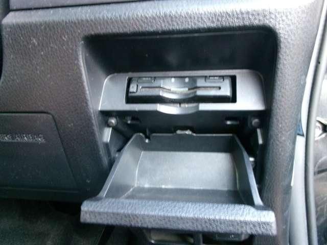 TOYOTA VOXY 4WD 2015 Image 31