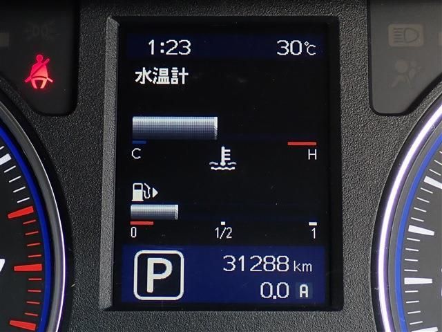 NISSAN NV350 CARAVAN WAGON 2019 Image 31