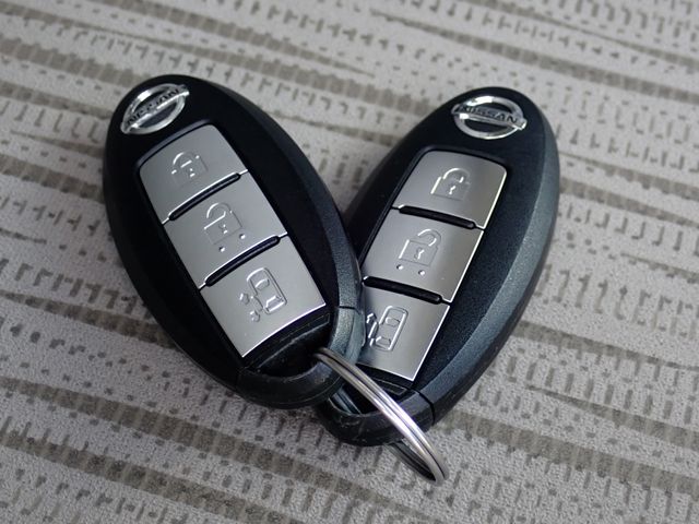 NISSAN NV350 CARAVAN WAGON 2019 Image 31