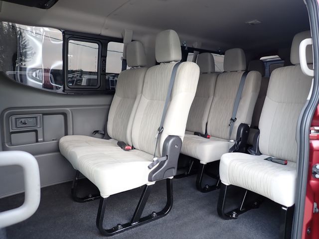 NISSAN NV350 CARAVAN WAGON 2019 Image 31