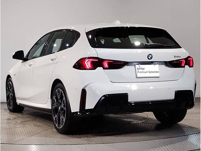 BMW 1SERIES 2025 Image 31