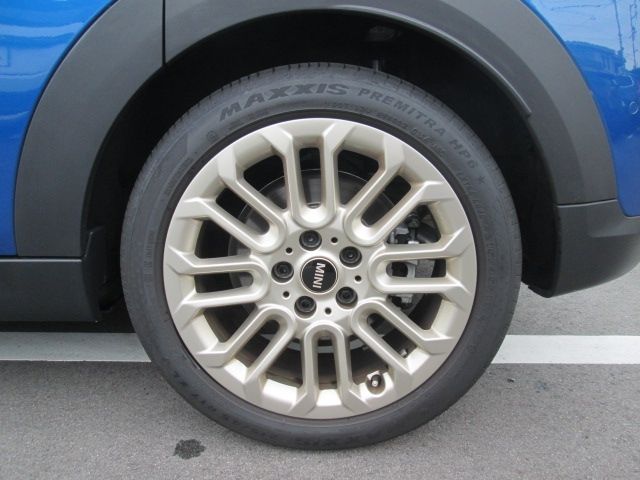 BMW MINI COOPER 5DOOR 2025 Image 31