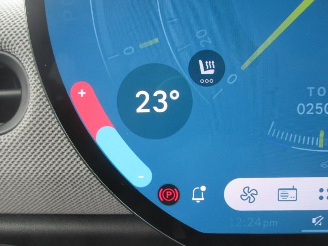 BMW MINI COOPER 5DOOR 2025 Image 31