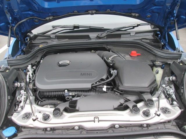 BMW MINI COOPER 5DOOR 2025 Image 31