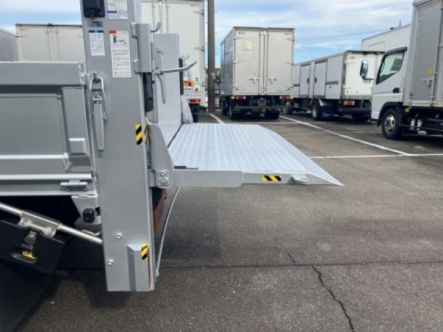 TOYOTA DYNA 2019 Image 31