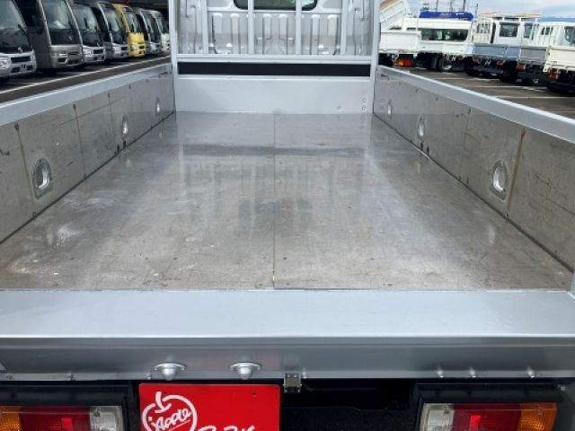 TOYOTA DYNA 2019 Image 31