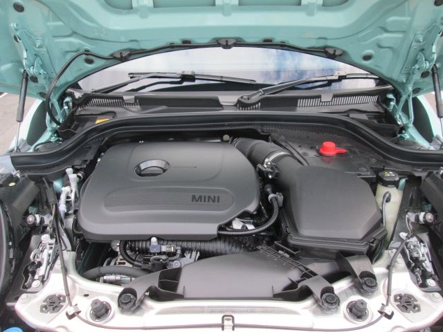 BMW MINI COOPER 5DOOR 2025 Image 31