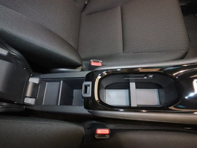 HONDA VEZEL HYBRID 2018 Image 31