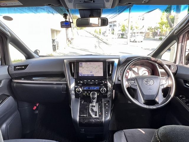 TOYOTA ALPHARD 2020 Image 31