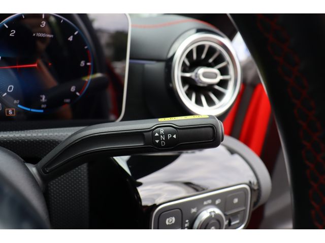 MERCEDES BENZ CLA SH 2020 Image 31