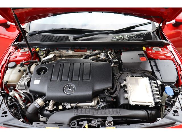 MERCEDES BENZ CLA SH 2020 Image 31
