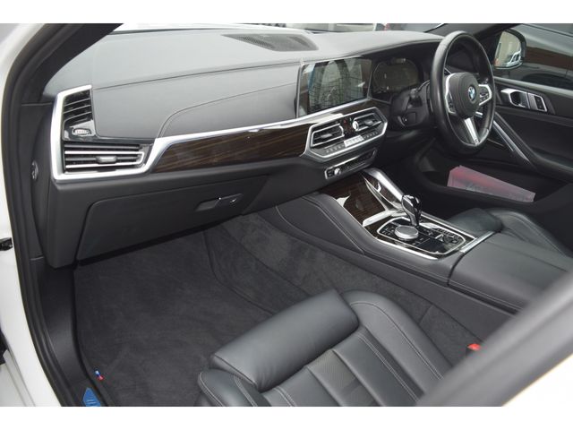 BMW X6 2021 Image 31