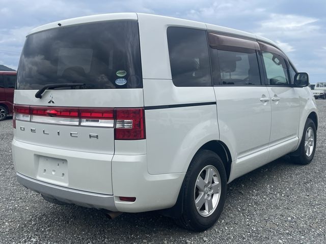 MITSUBISHI DELICA D:5 2WD 2012 Image 31