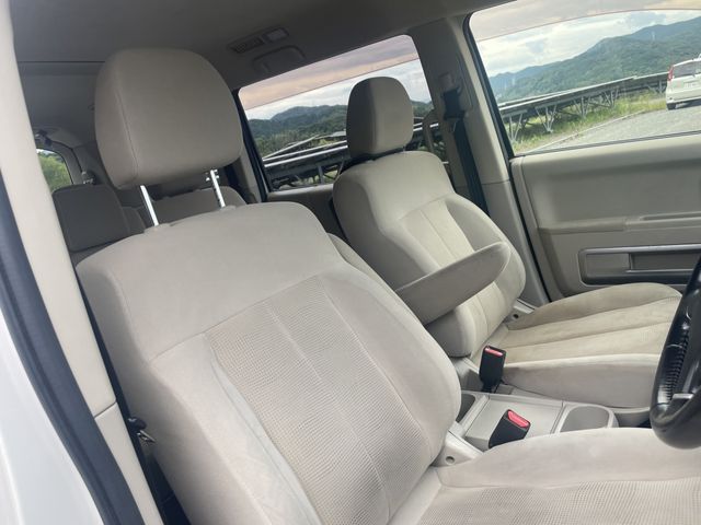 MITSUBISHI DELICA D:5 2WD 2012 Image 31