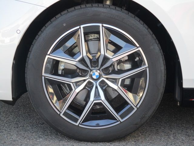 BMW 5SERIES SEDAN 2025 Image 31