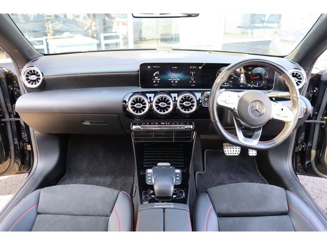 MERCEDES BENZ CLA CL 2020 Image 31