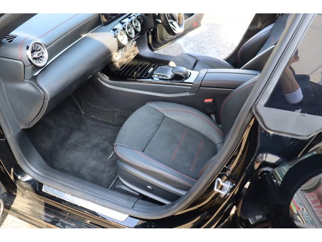 MERCEDES BENZ CLA CL 2020 Image 31