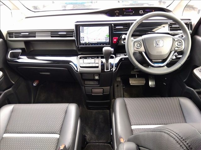 HONDA STEPWAGON 2017 Image 31