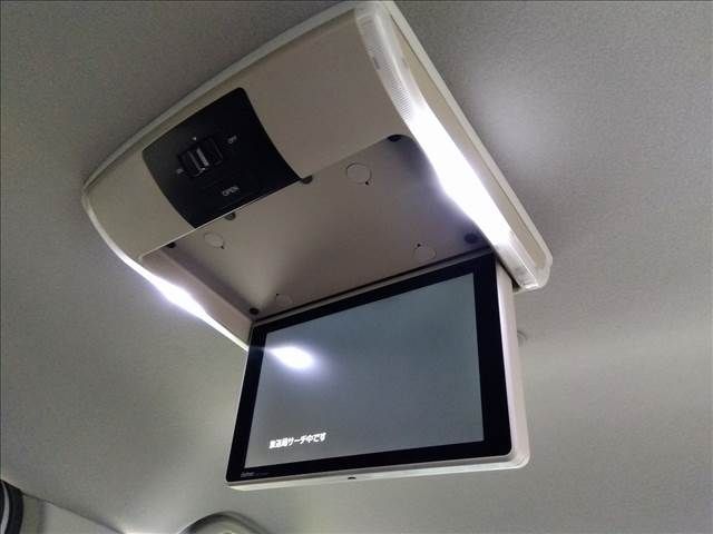 HONDA STEPWAGON 2017 Image 31